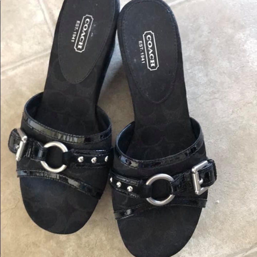 Coach shoe